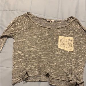 3/4 sleeve w/ lace pocket